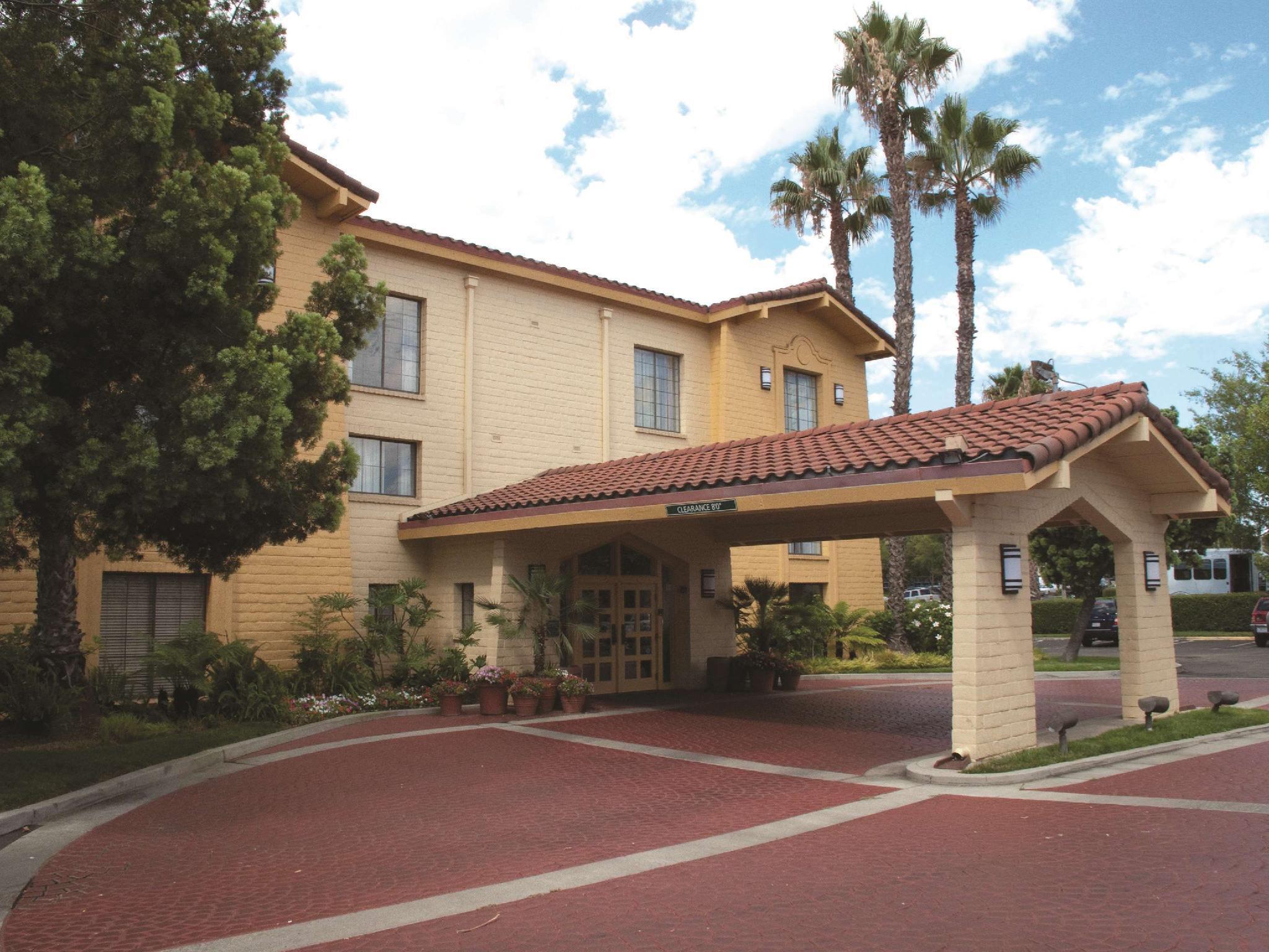 Days Inn By Wyndham San Diego Віста Екстер'єр фото