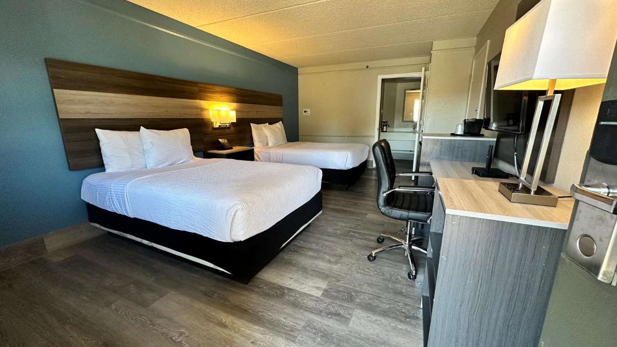 Days Inn By Wyndham San Diego Віста Екстер'єр фото